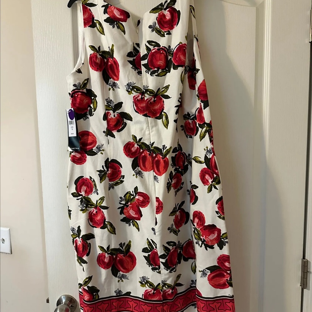 Floral Sleeveless Dress with Red and Green Print